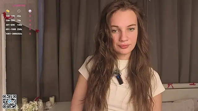 ShaeHeeter online show from March 5, 4:19 am