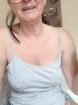 AliceSwan57 online show from June 3, 8:37 am