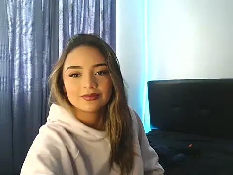 Itsgabyx online show from February 18, 6:40 pm