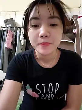 Pinks cool online show from April 21, 12:36 am