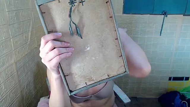 JuicyFoxCock online show from February 3, 7:57 am