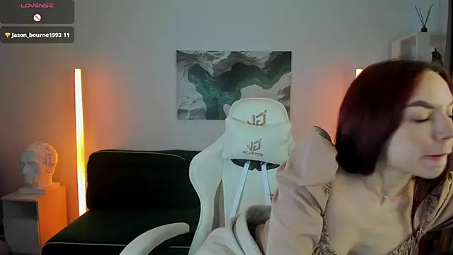 berthanelson online show from February 28, 9:31 am