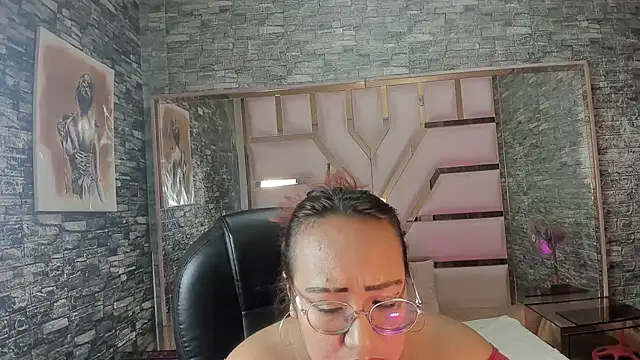 Shara Oz online show from April 11, 3:01 am