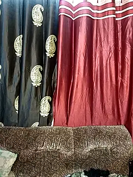 Sexyy Alex   online show from April 17, 7:10 am