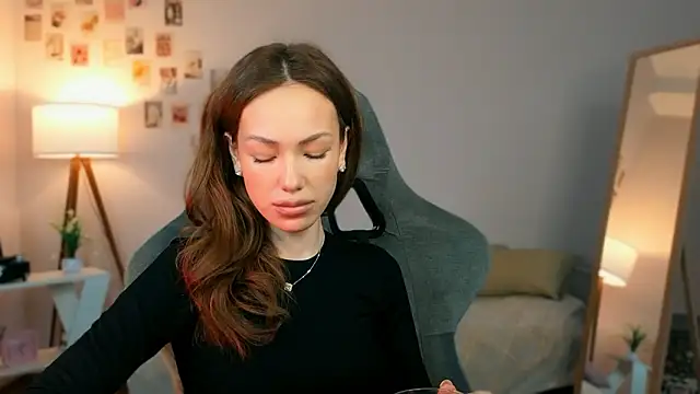 nexorine online show from March 26, 1:46 pm