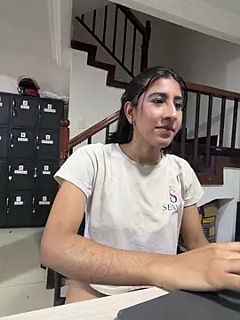 Violet rousse7 online show from April 9, 6:19 am