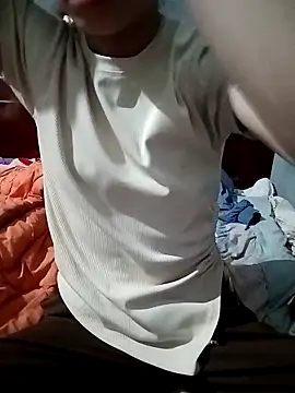 Hayaya11 online show from February 15, 8:30 pm