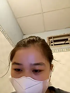 Daisy-lusia2026 online show from April 13, 9:59 pm