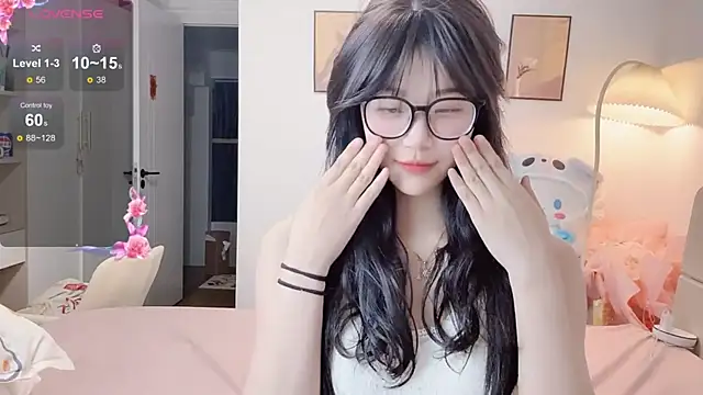 Luminous4173 online show from May 18, 2:23 pm