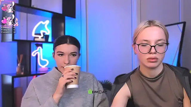 elis sunny online show from February 6, 10:40 am