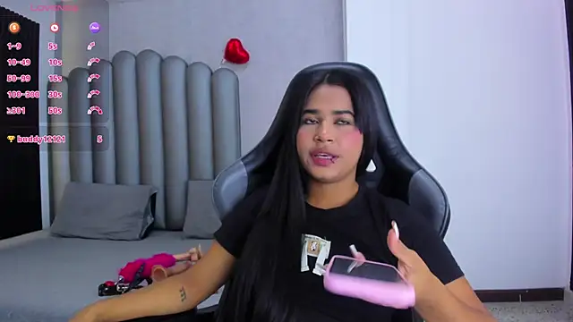 Shirleytaylor- online show from April 9, 11:37 am