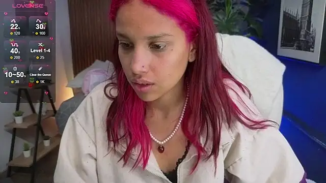 saphire  online show from April 15, 1:22 pm