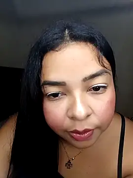 solene09 online show from February 7, 5:55 am