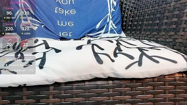 xianxian-baby online show from March 1, 8:30 pm