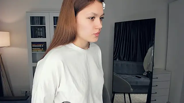 leylawinxxx online show from February 21, 9:37 pm