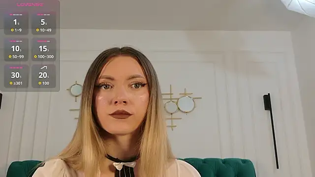 IrisLayne online show from March 4, 5:36 am