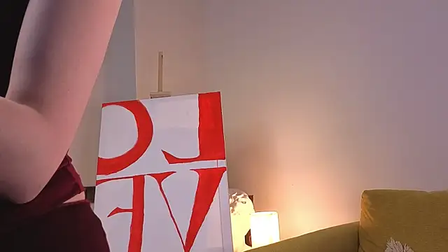 realmissa online show from February 5, 2:31 pm