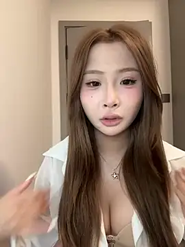 liubaobao666 online show from June 1, 2:13 am