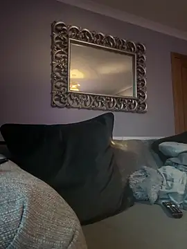 Milssweetx online show from April 15, 5:30 am