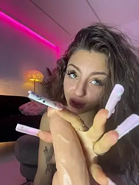 AnnastasiaJune online show from February 11, 7:21 am