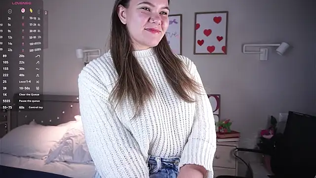 MayPortman online show from February 18, 4:50 pm