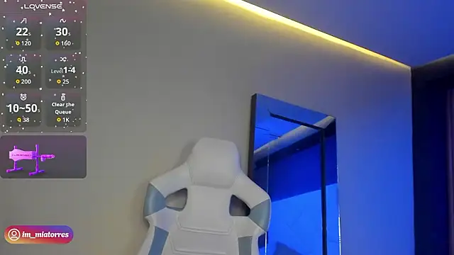 MiaTorres4 online show from February 12, 2:19 pm