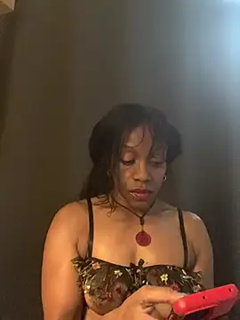 NatalieGainer goodies online show from April 15, 3:07 am