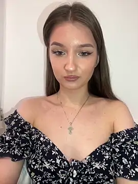 Green eyes lady online show from February 21, 12:17 pm