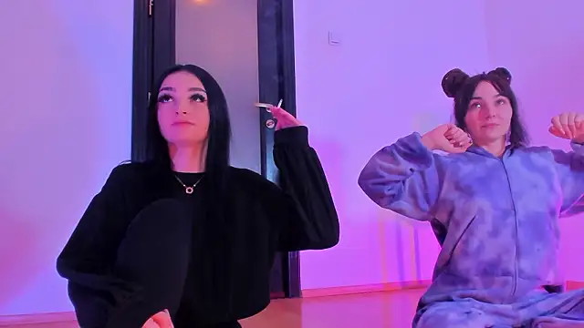 Peanaughty online show from February 10, 5:54 am