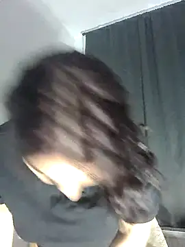 AbellaDesiree online show from March 1, 5:29 am