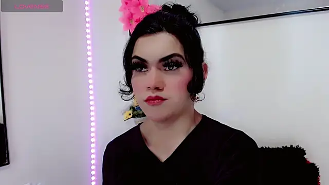 NathalialLooes online show from February 3, 2:53 am