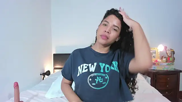 AshlyViper online show from April 15, 9:26 pm