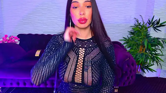 MollyDolley online show from February 23, 8:41 pm