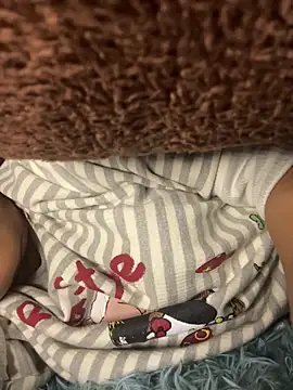 Violin xue online show from February 21, 9:48 pm