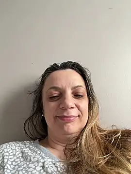 ShyFlameLive online show from May 17, 11:09 am