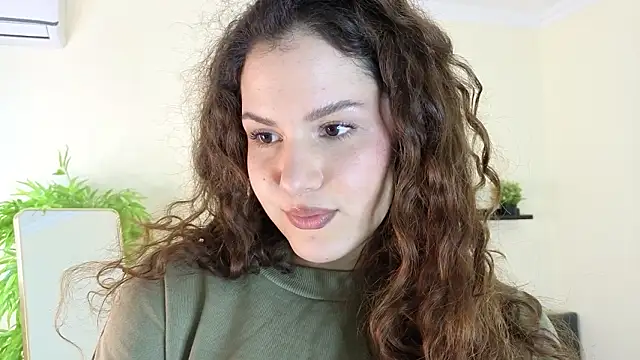 Lili Torin online show from February 13, 1:24 pm