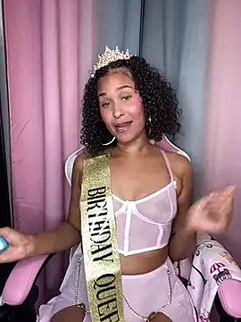 Jamalyce online show from July 13, 8:42 pm