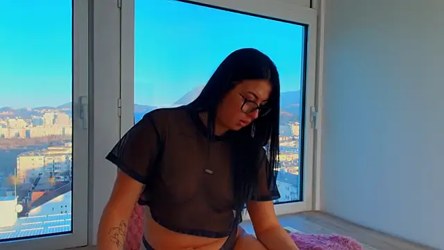 MissyScarlet online show from March 7, 5:25 am