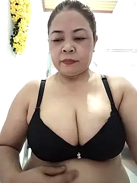 Baby-bigtits2026 online show from April 29, 4:05 am