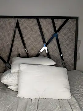 Denise wolfe21 online show from March 28, 3:22 pm