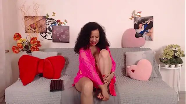 BettiAdamson online show from April 14, 7:08 am