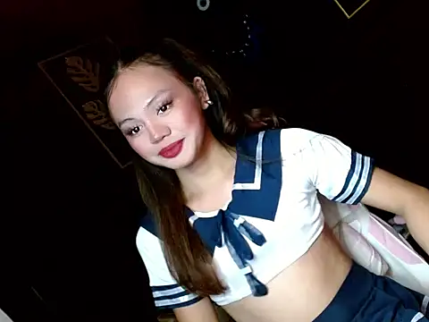 Serenity Mooree online show from July 8, 12:29 pm