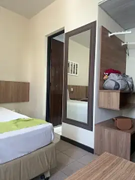 Manu Manu05 online show from March 7, 5:53 pm