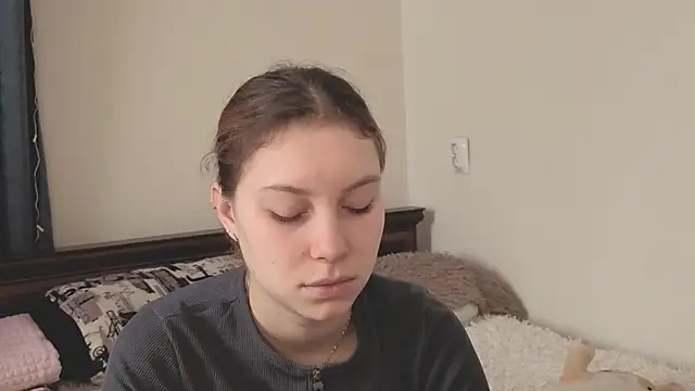 JadwigaTagliavia online show from March 30, 10:15 am