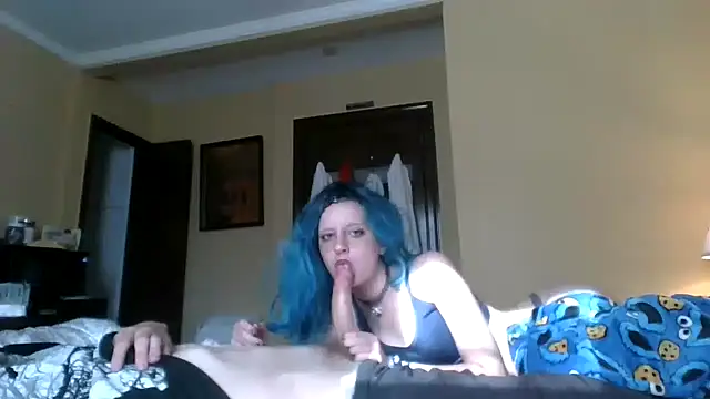 emoprincessxD online show from April 4, 9:02 pm