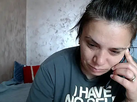 LorraGrey online show from May 26, 6:13 am