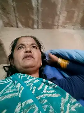 Gudid209896 online show from March 15, 9:44 am