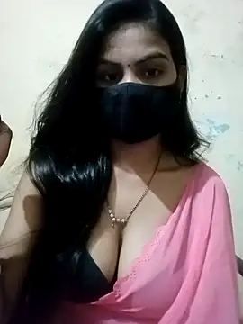 BomBabe online show from April 28, 2:10 pm