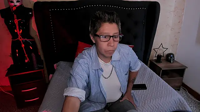 Kali Panther online show from March 29, 2:05 pm