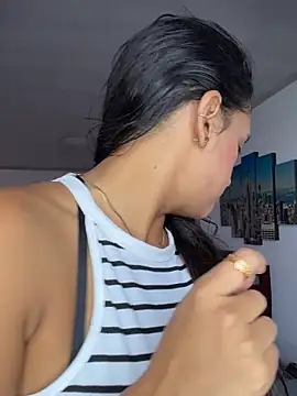 LunaHeat online show from March 3, 9:10 pm